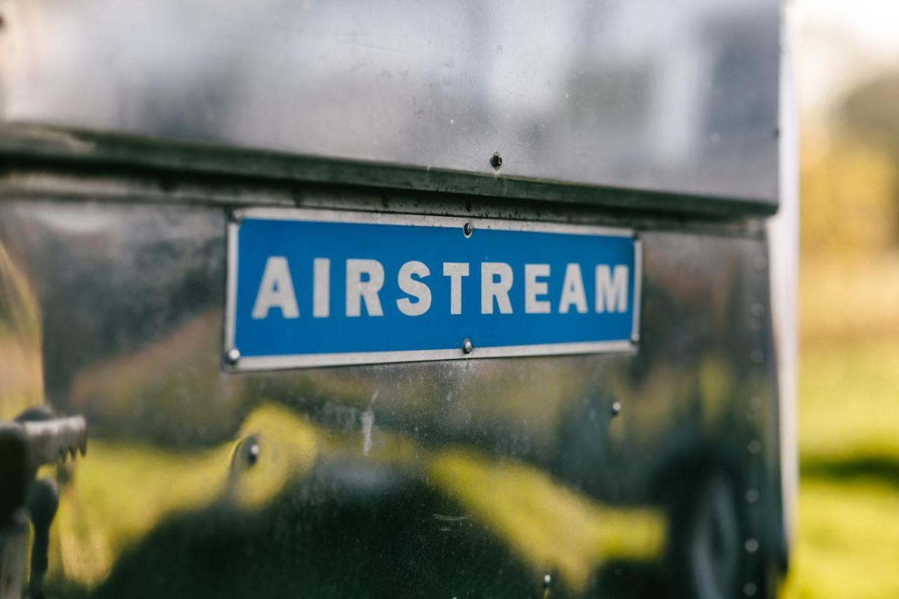 Silver Airstream Glamping & Rental Chichester Eksteriør billede