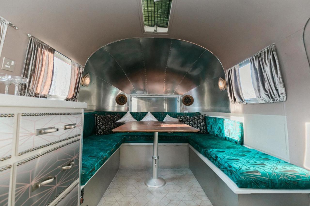 Silver Airstream Glamping & Rental Chichester Eksteriør billede